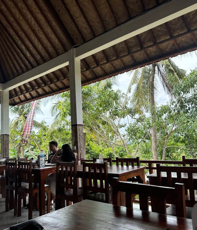 DMM PENIDA RESTO