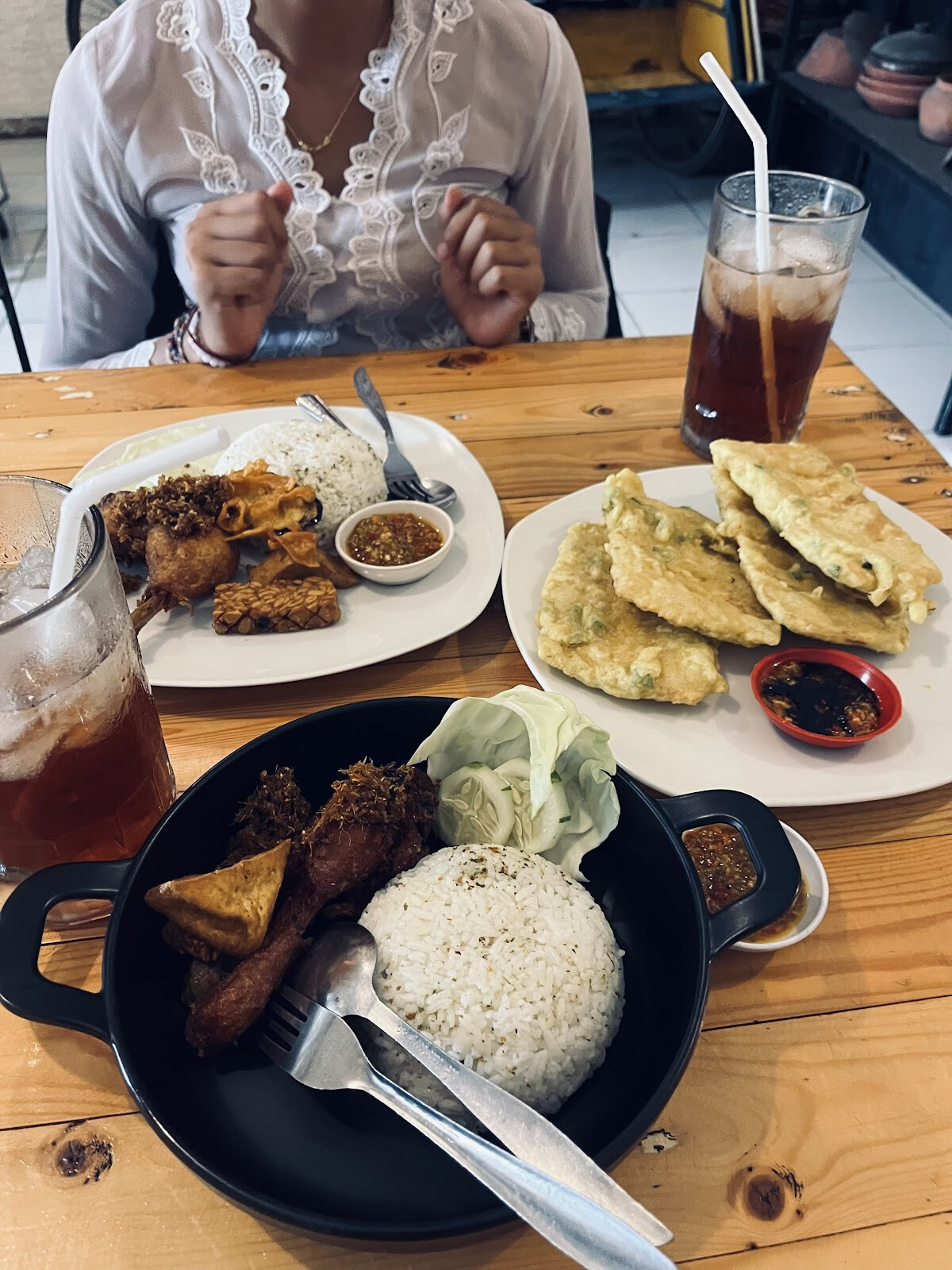 Waroeng Laos - Ayam Rempah
