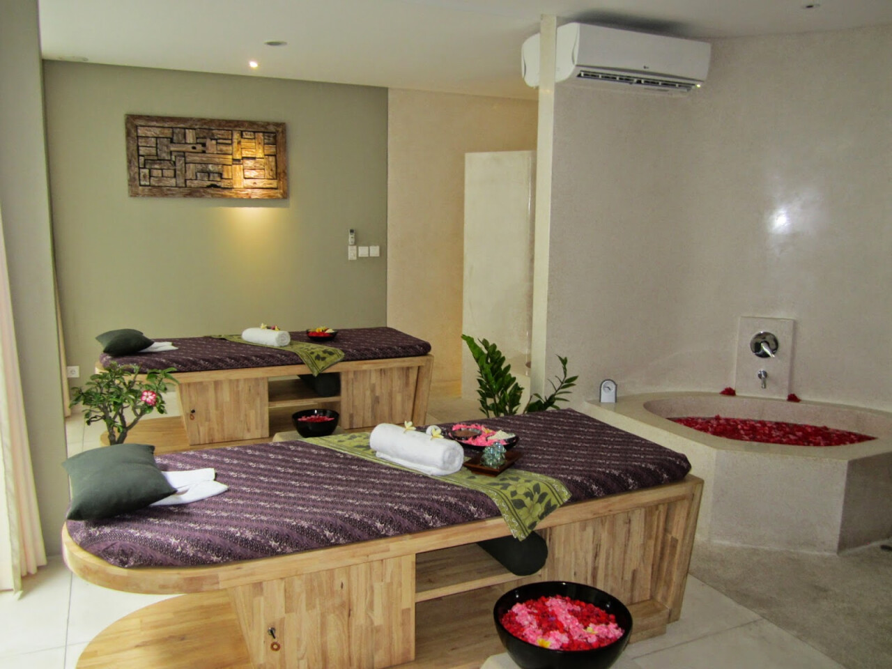 LLuvia Spa