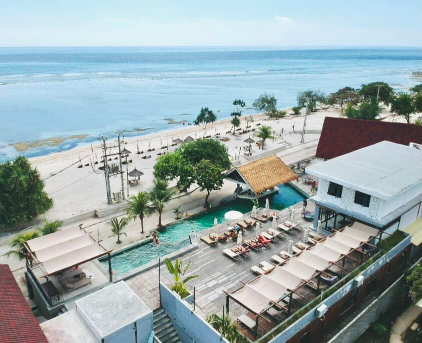 Hula! Sunset Beach Club & Restaurant