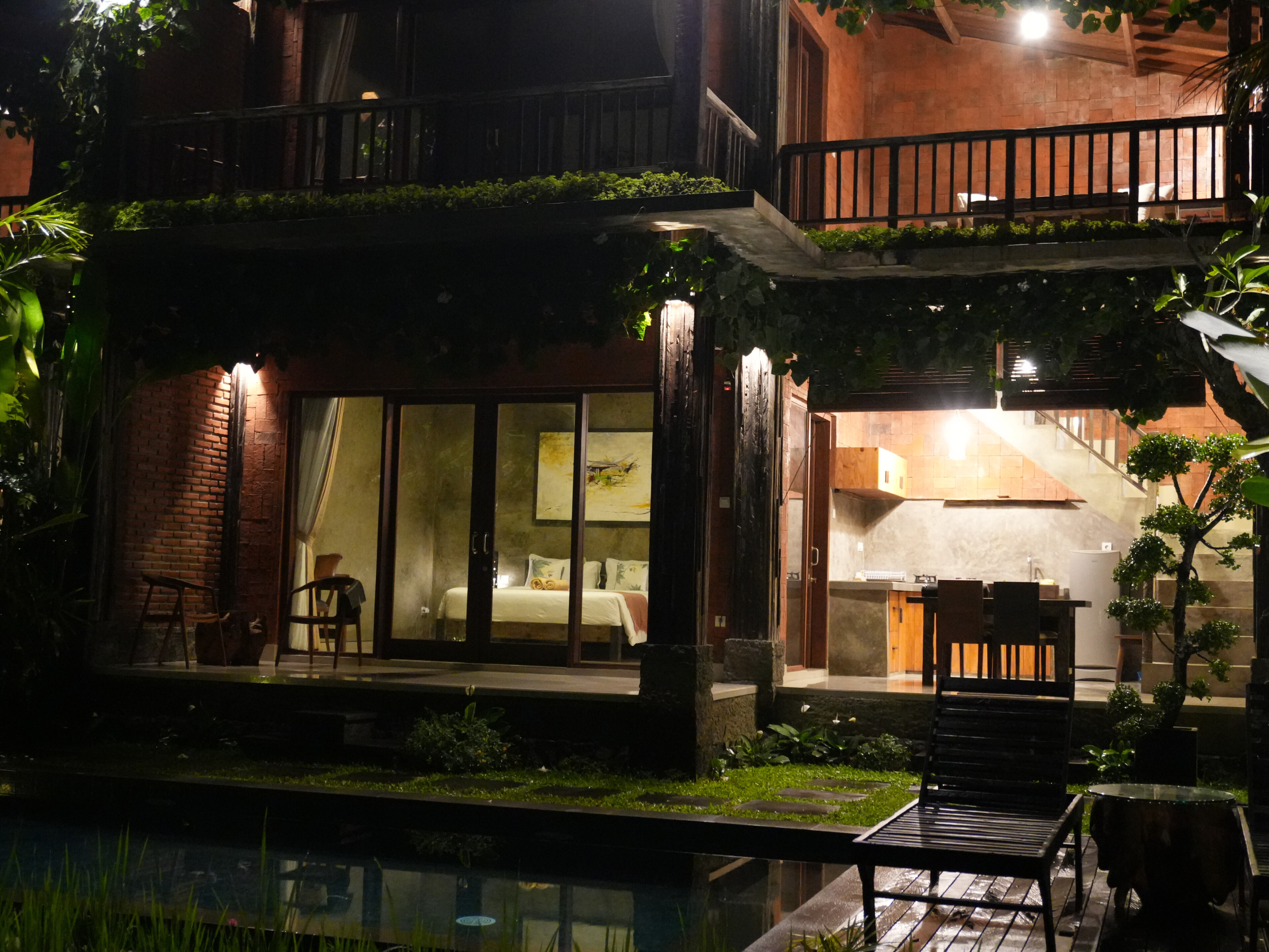 Вилла в 10 минутах от центра Тегалаланг 72м² 2 спальни