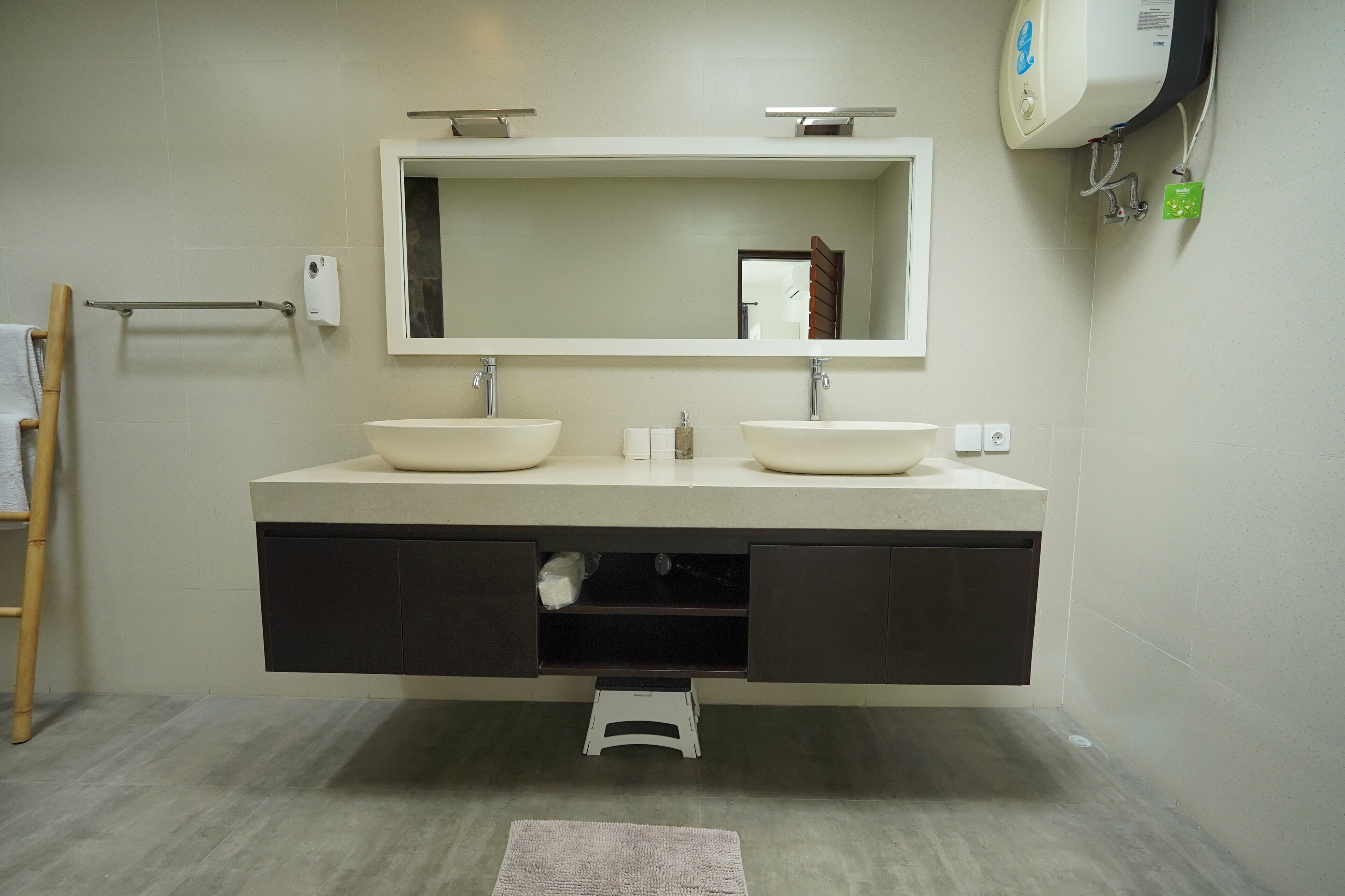 Вилла в семиньяке Кута 399м² 3 спальни