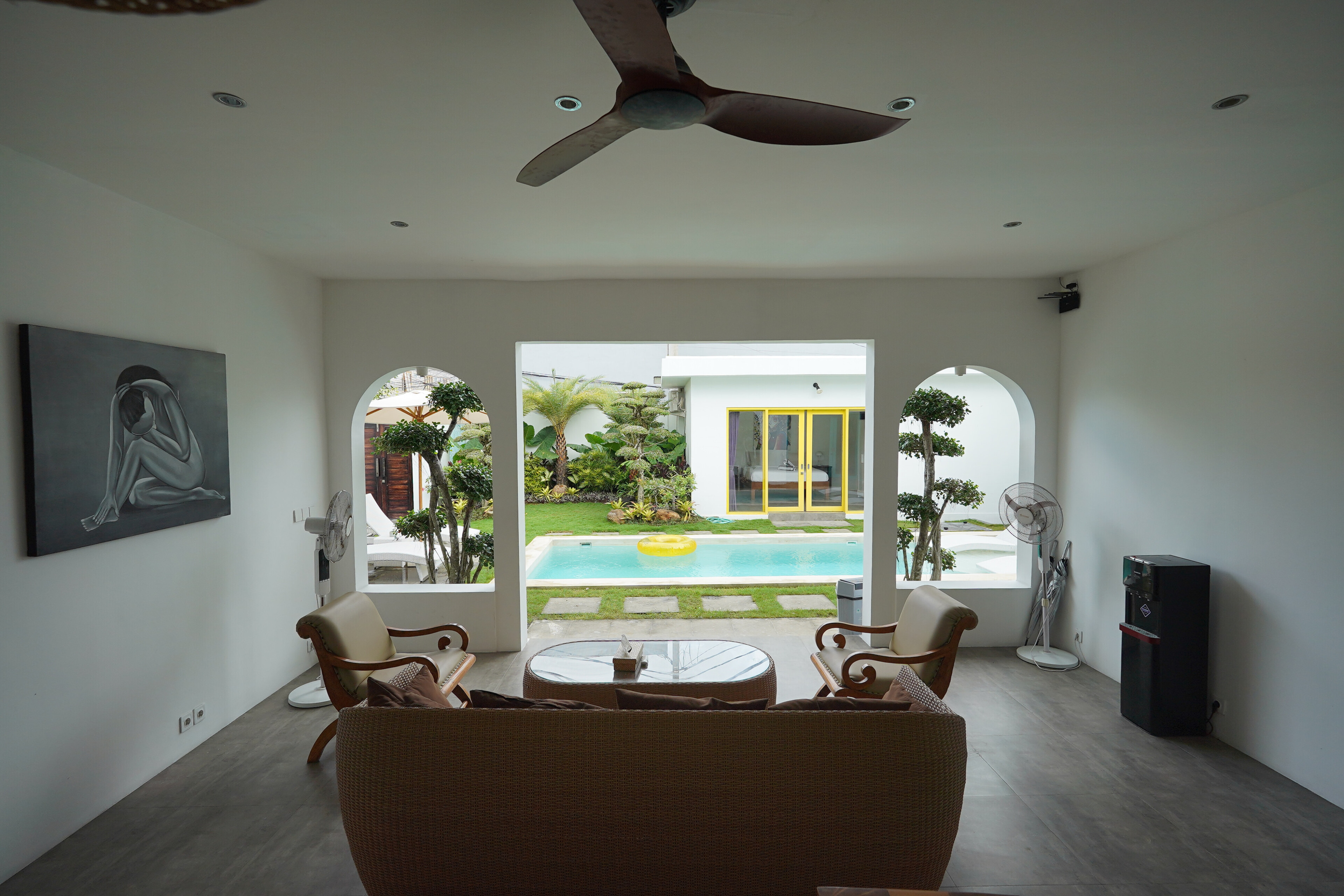 Вилла в семиньяке Кута 399м² 3 спальни