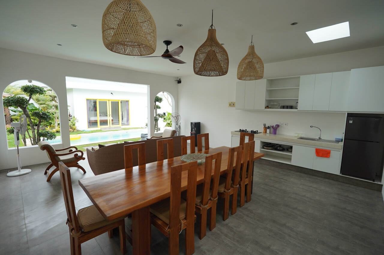 Вилла в семиньяке Кута 399м² 3 спальни