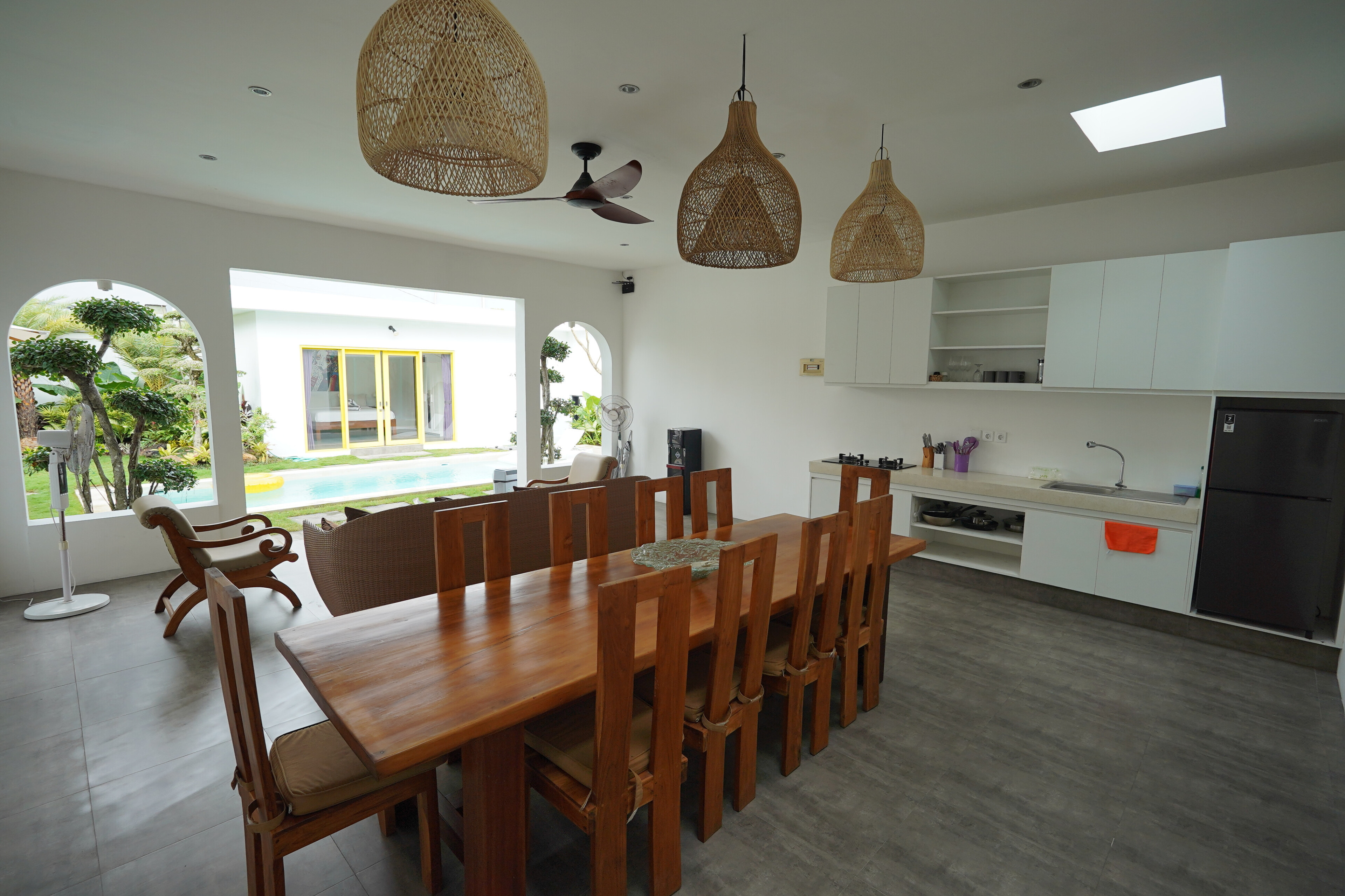 Вилла в семиньяке Кута 399м² 3 спальни