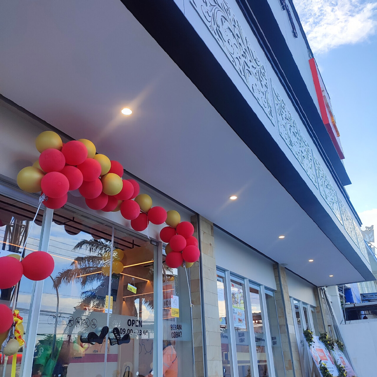 Richeese Factory Sunset Road