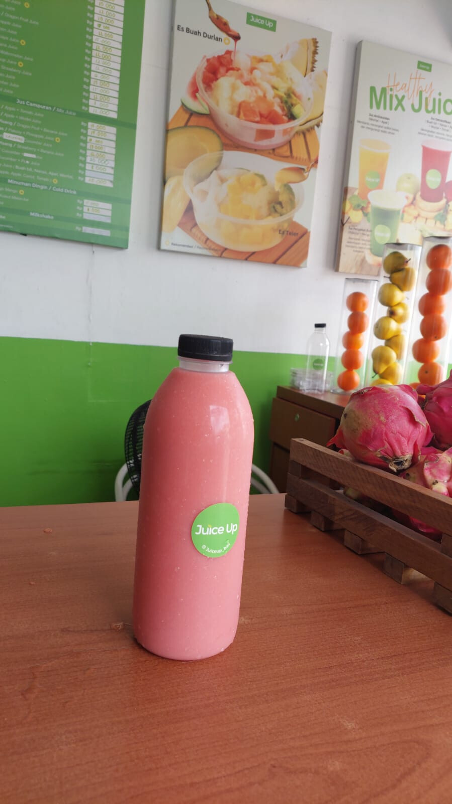 Juice Up (jus dan es buah)