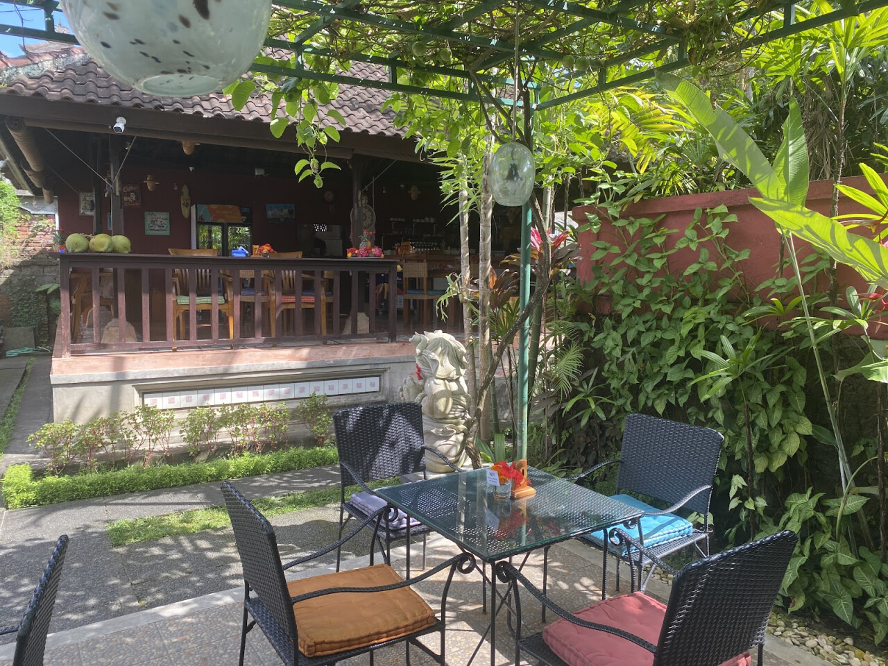 Hibiscus Warung