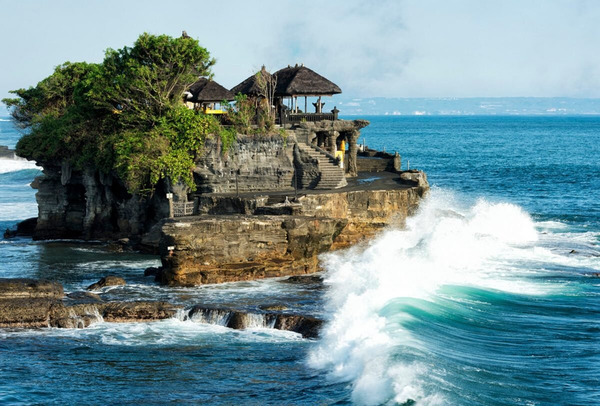 Храм Pura Tanah Lot