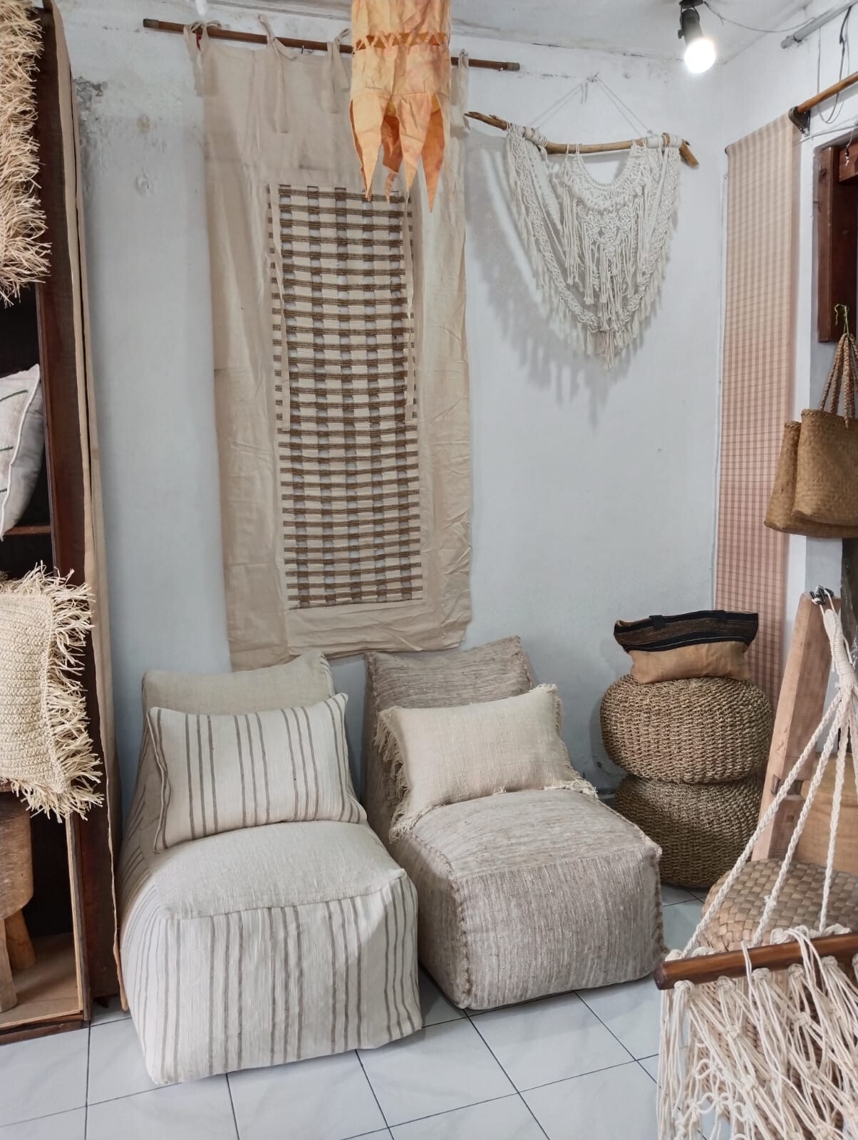 Kaya Natural home decoration shop
