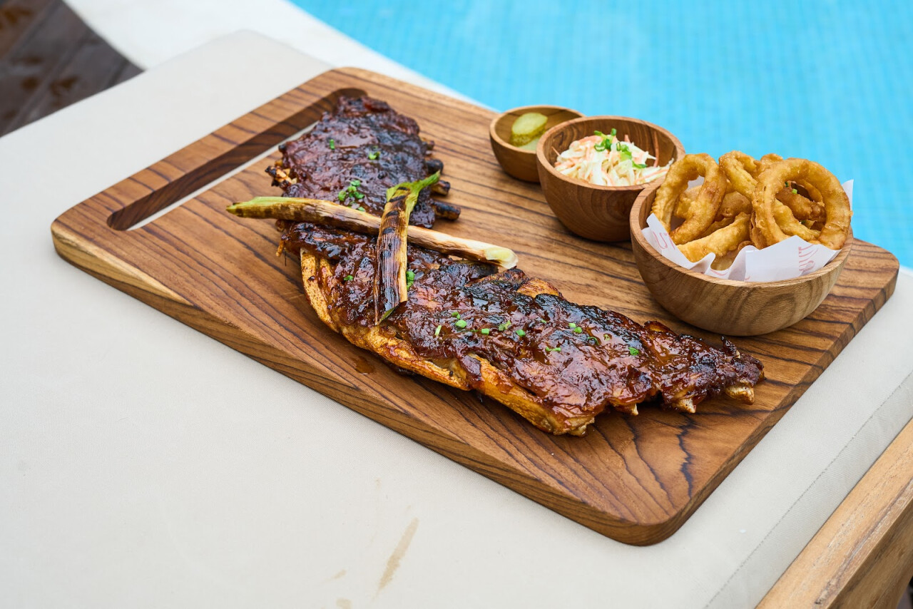 TUJU Tropic Club & Dining Ubud