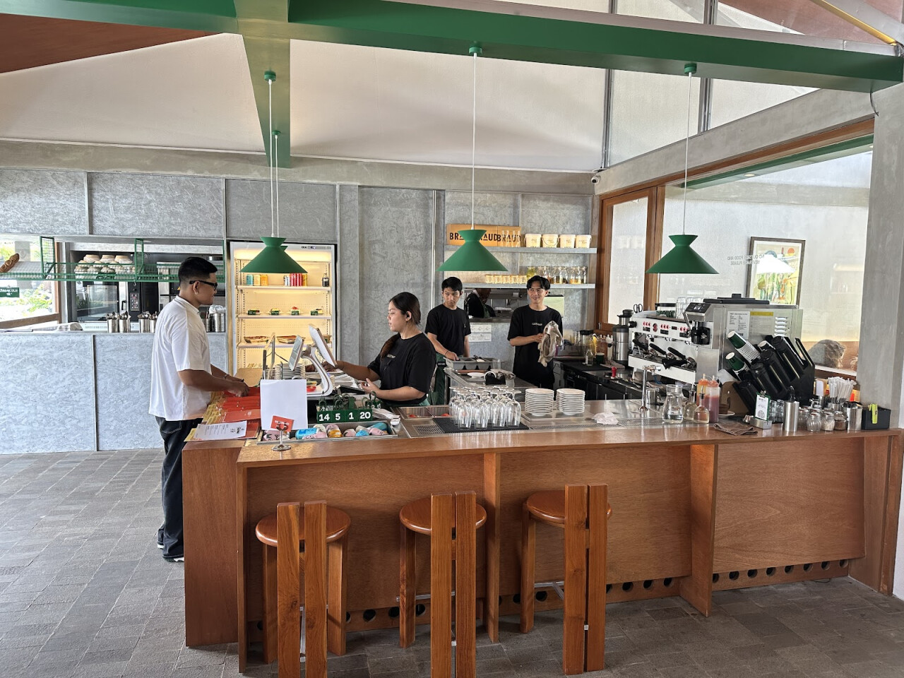BRAUD Cafe Uluwatu