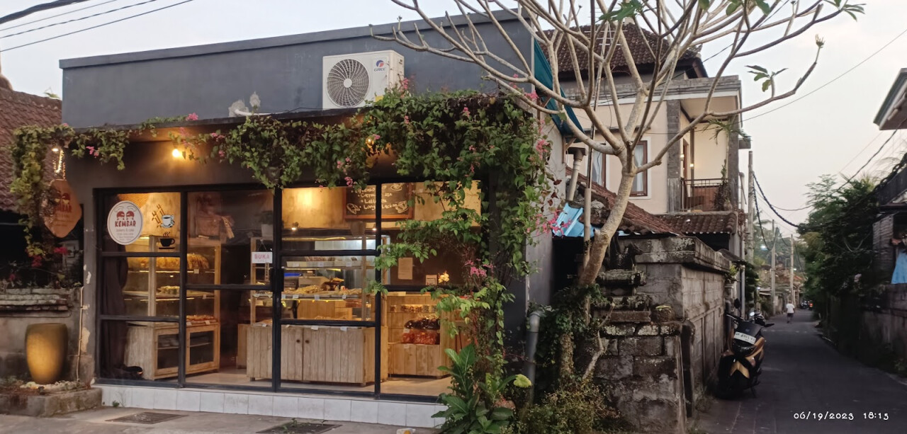 Kembar Bakery & Cake Sayan