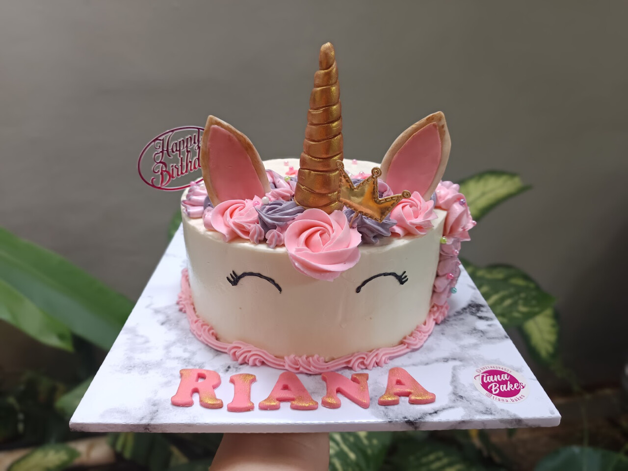 TIANA BAKES