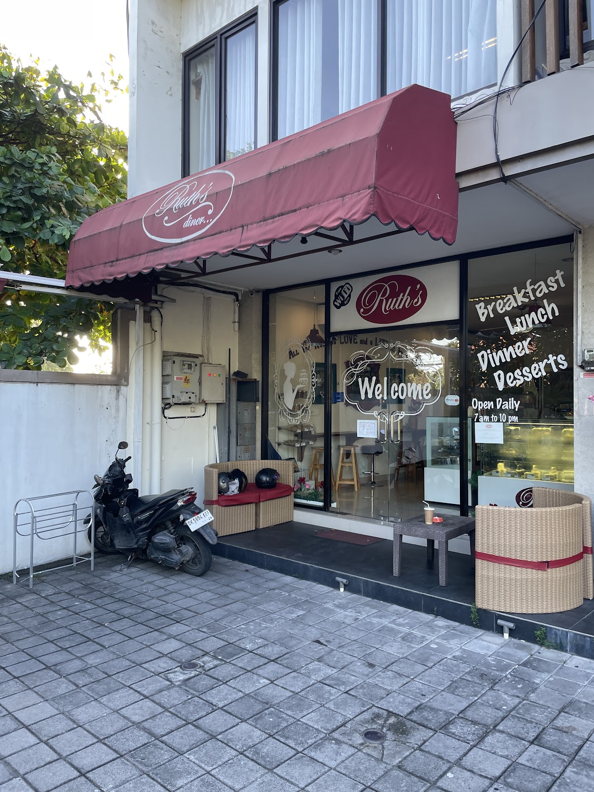 Ruth's Cakes Sanur