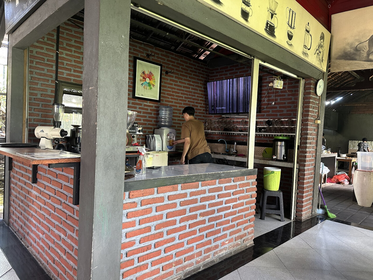 Warung Nasi Ayam Beten Poh - Banjar Satria