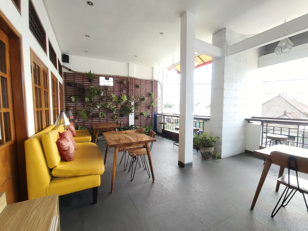 Rosari Bistro