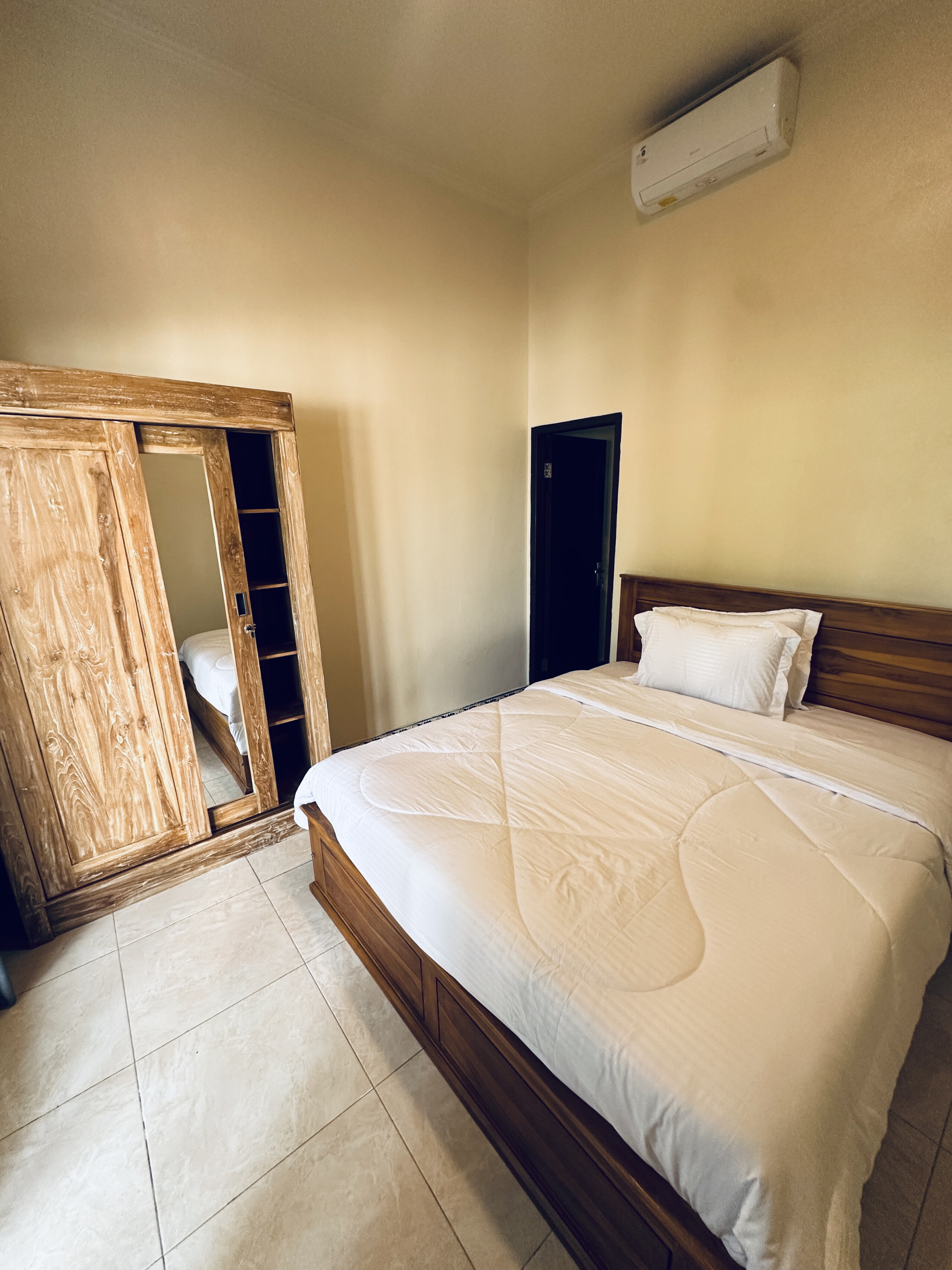 Гестхаус гестхаус kutuh Кутух 30м² 1 спальня