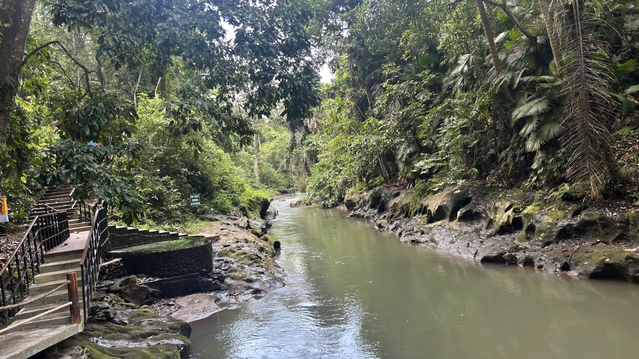 Kemenuh Monkey River