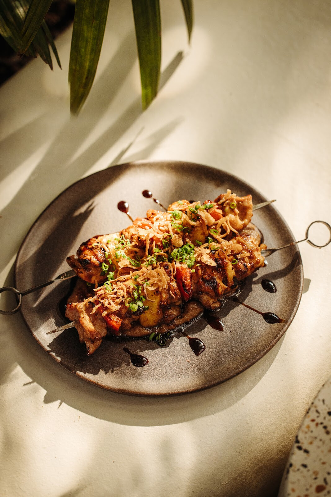 Lava Gastrobar & Grill