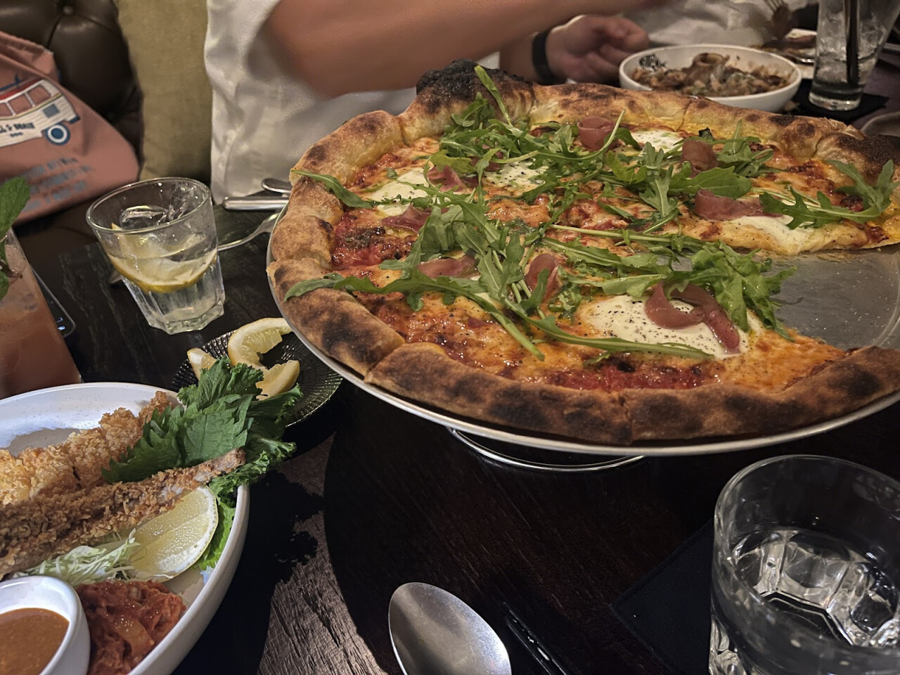 Buzo Seminyak – Sushi, Pizza & Itameshi