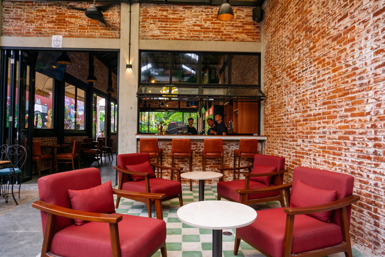 Paradise Lane Sports Bar Seminyak
