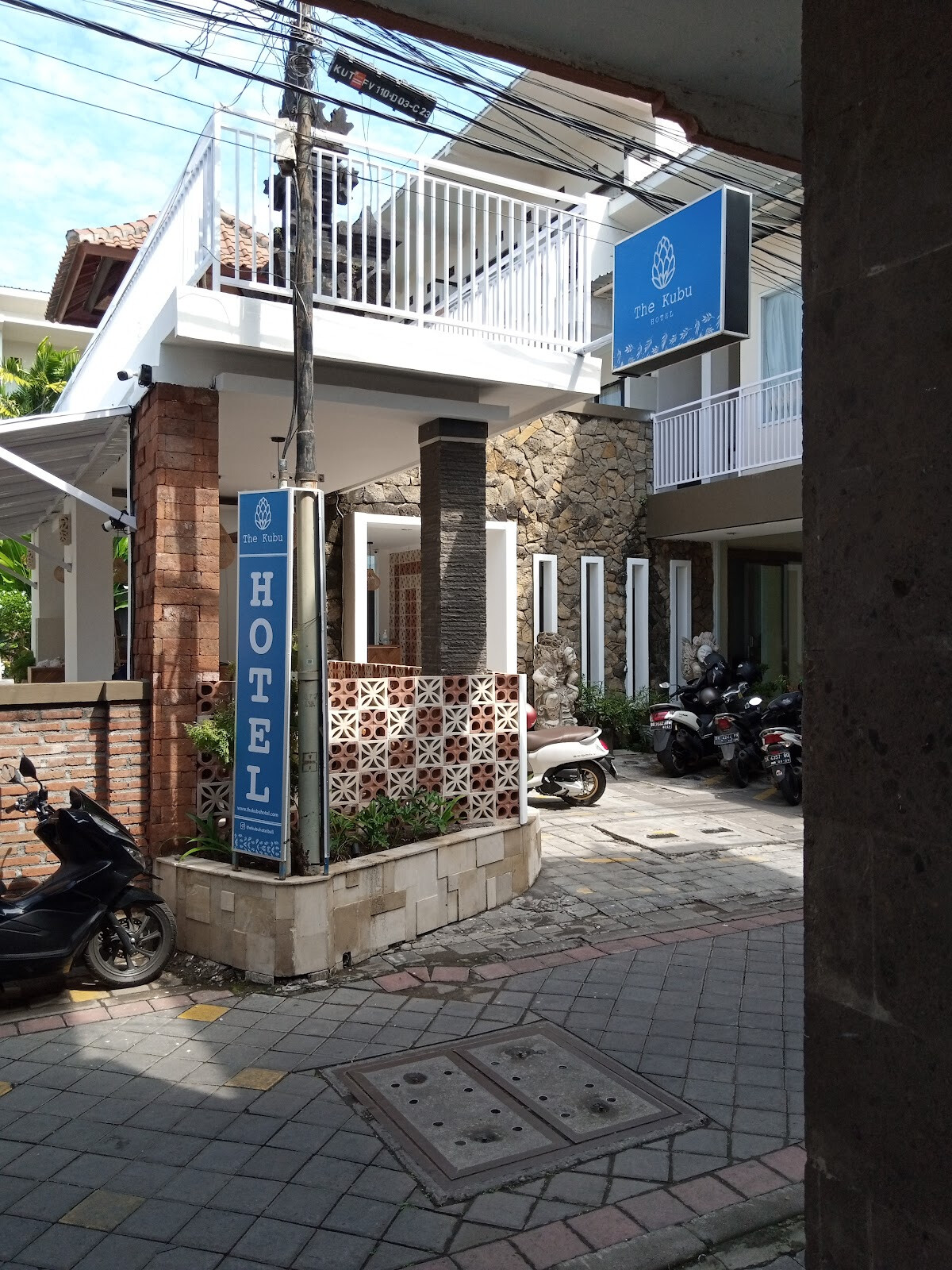 The Kubu Hotel