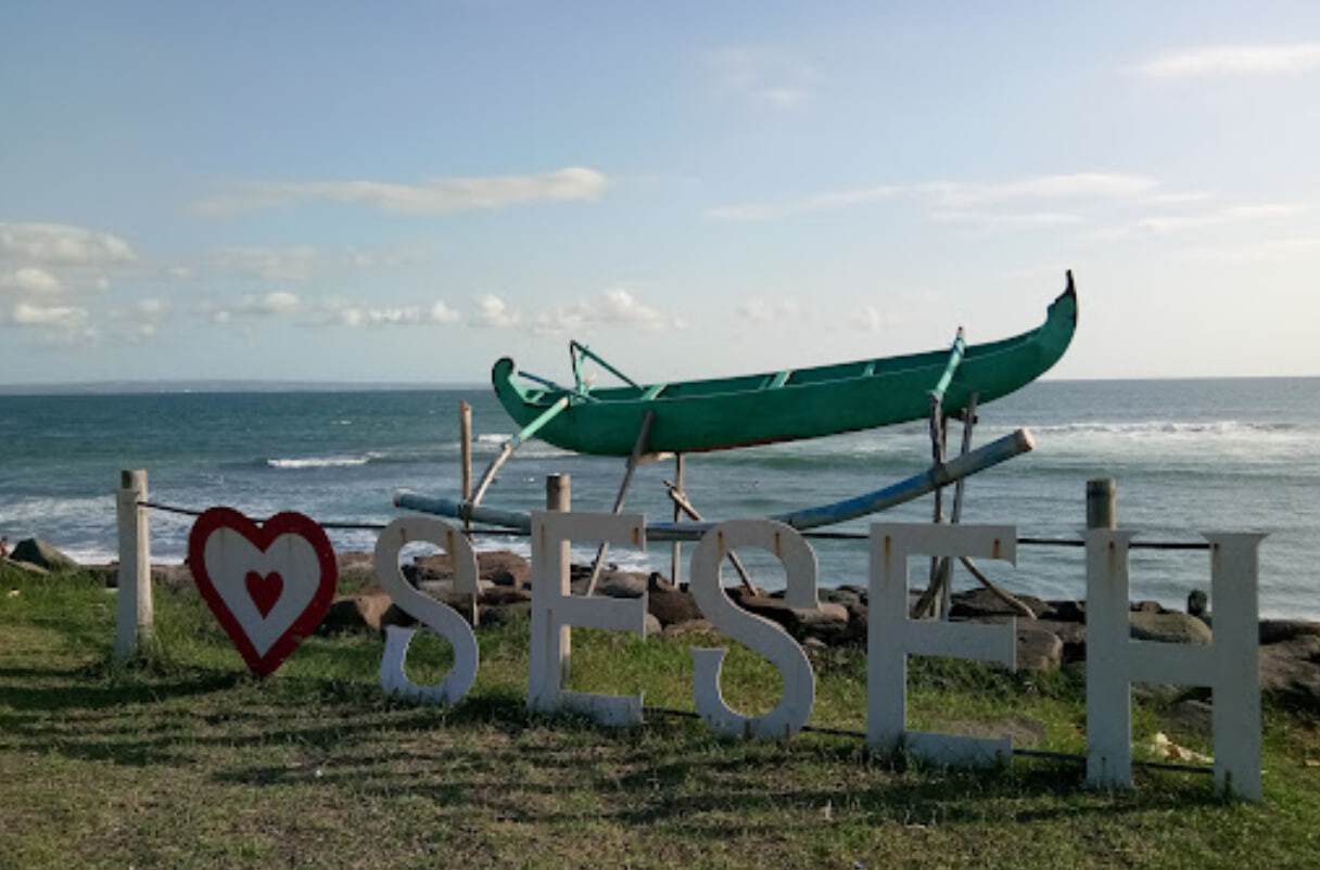 Пляж Сесех (Seseh Beach)