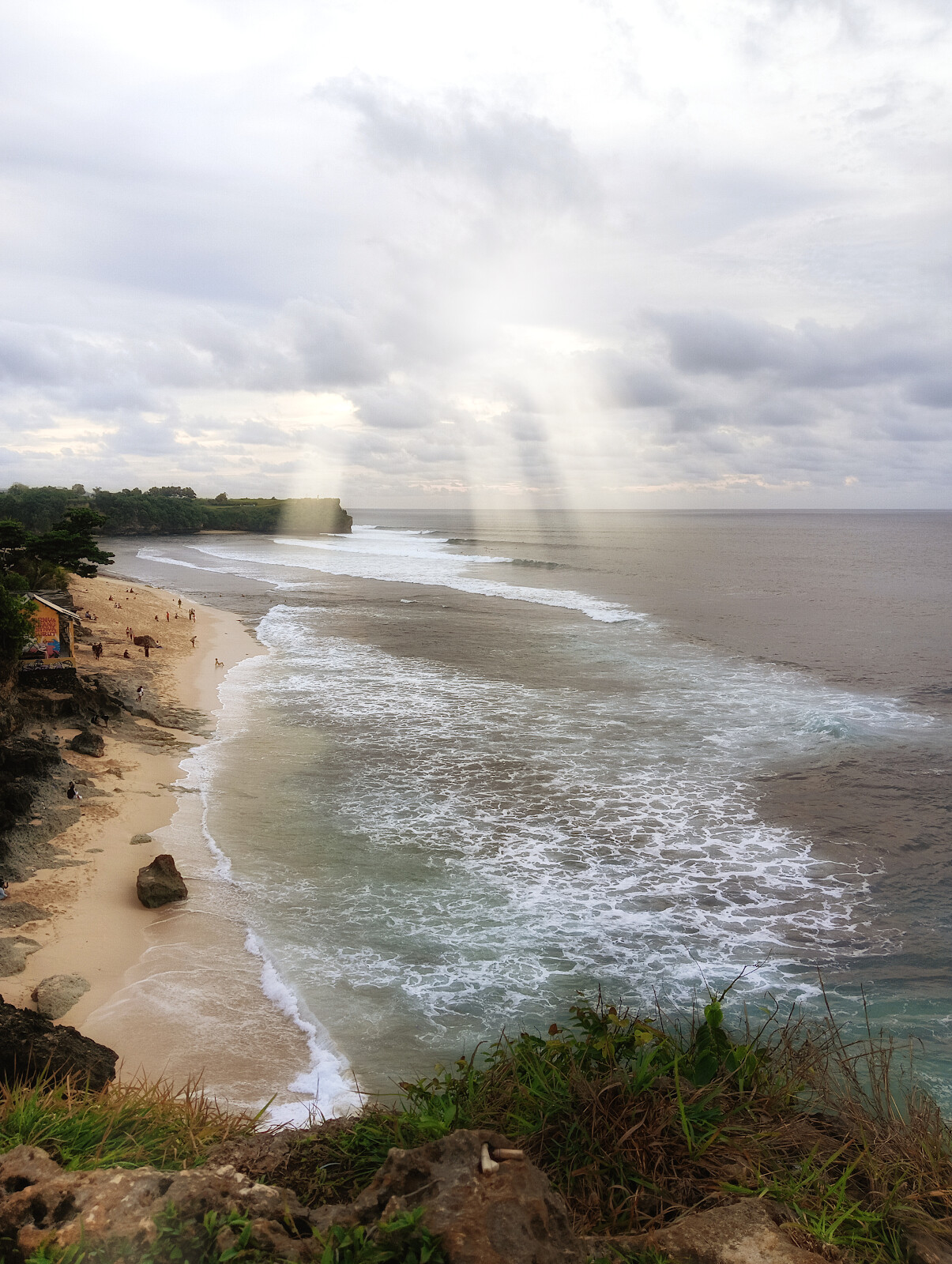 Balangan cliff sunset point