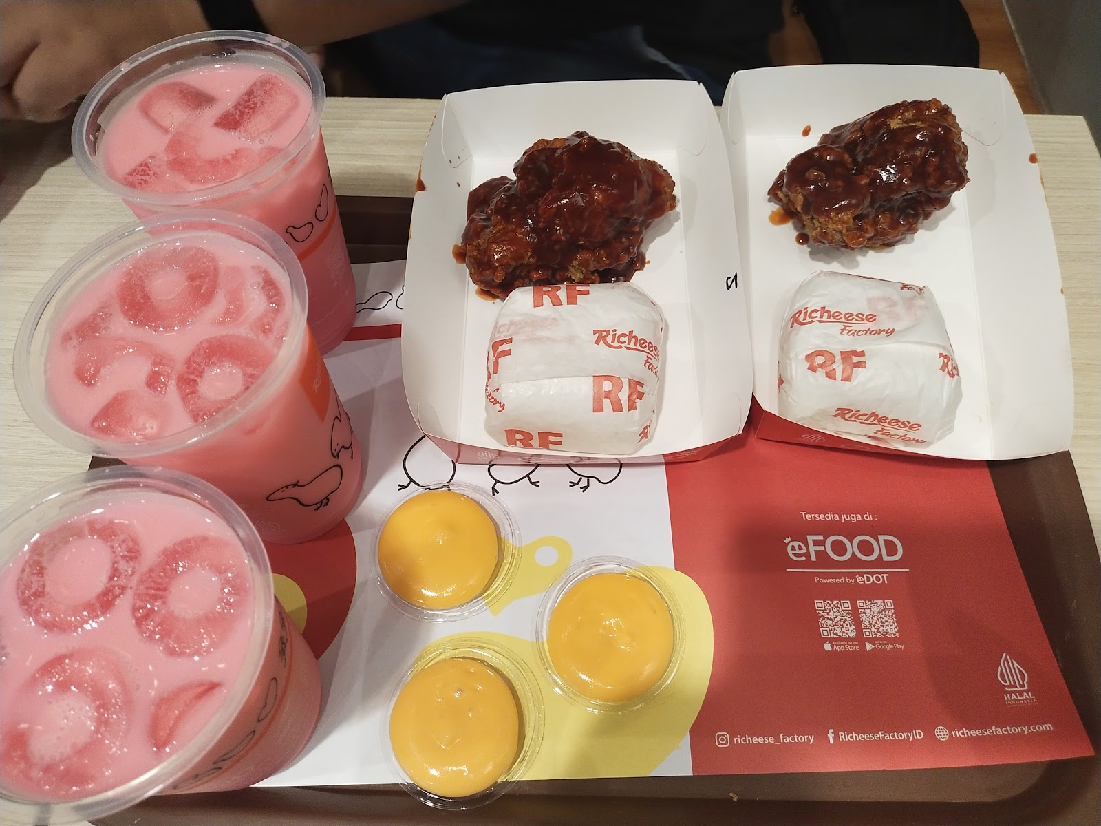 Richeese Factory LEM
