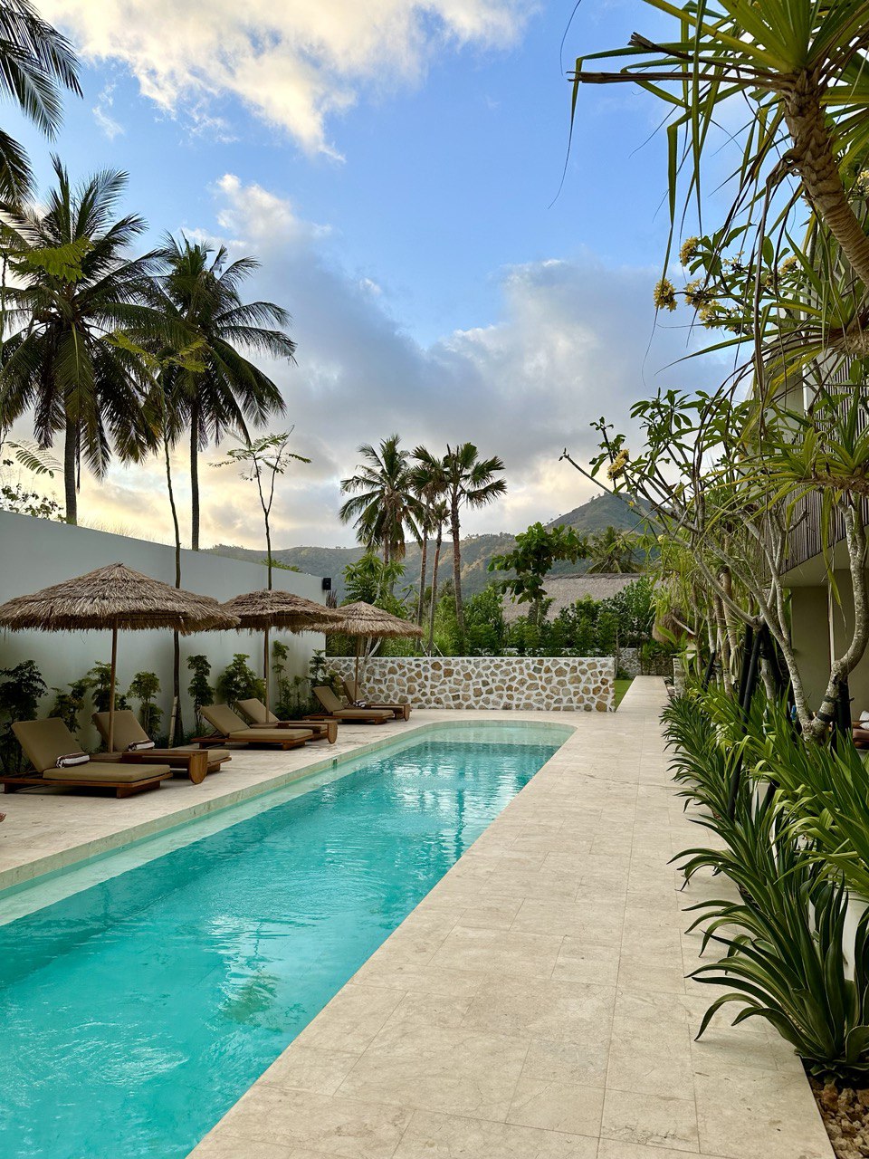 Boni Beach Lombok | Hotel & Restaurant