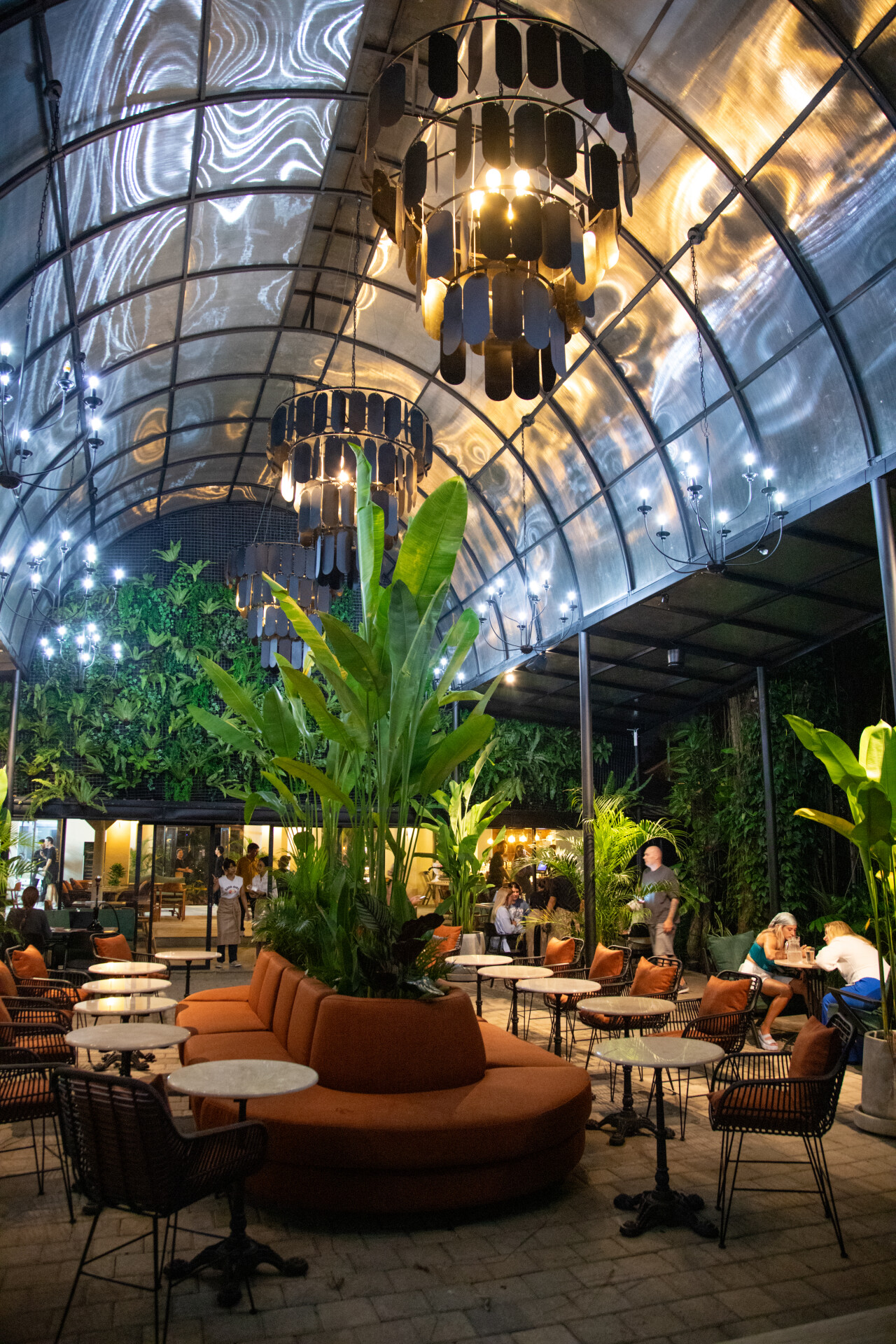 MAMU GARDEN (cafe & shisha lounge)