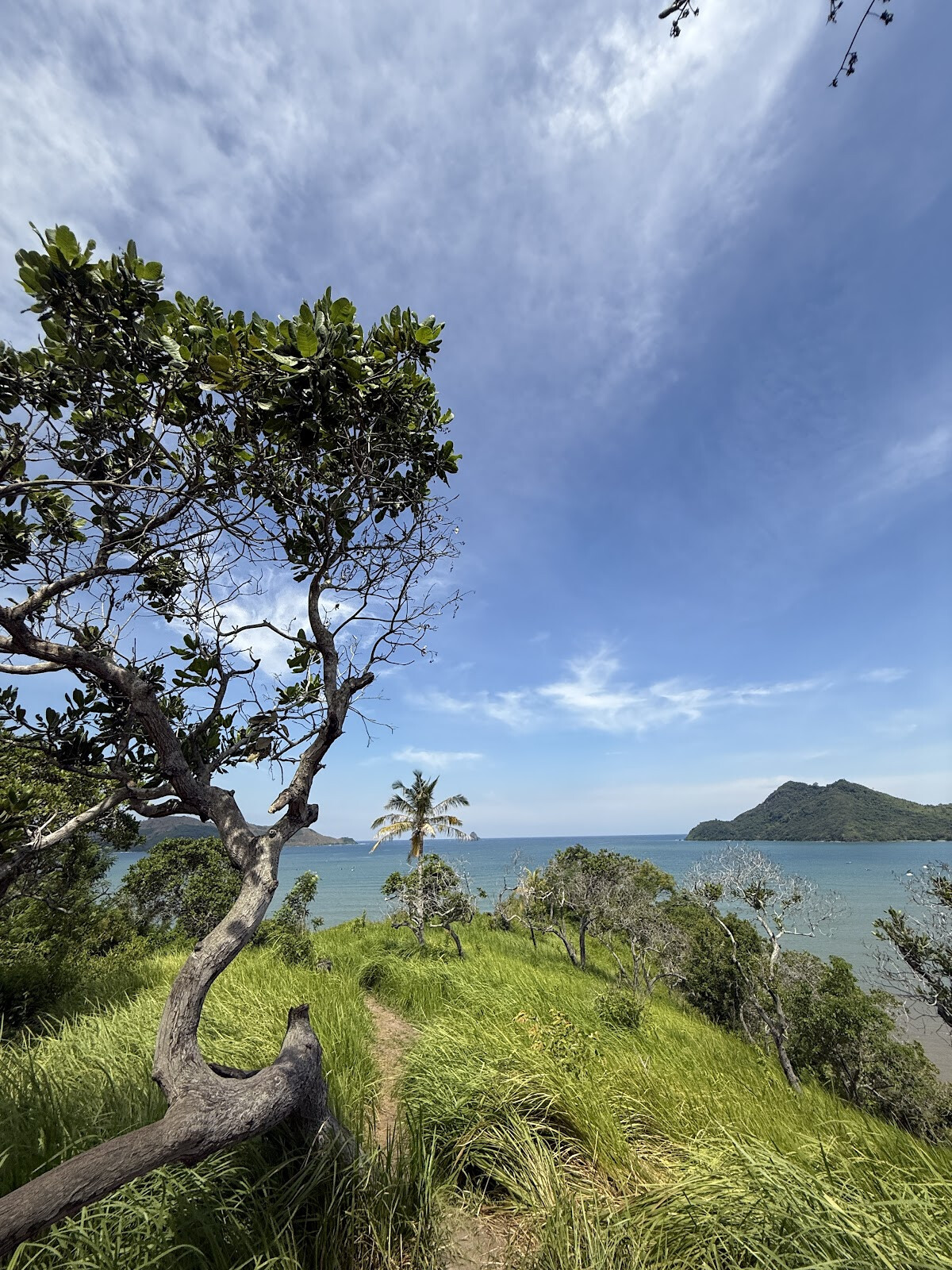 TOLANG EMPAK HILL