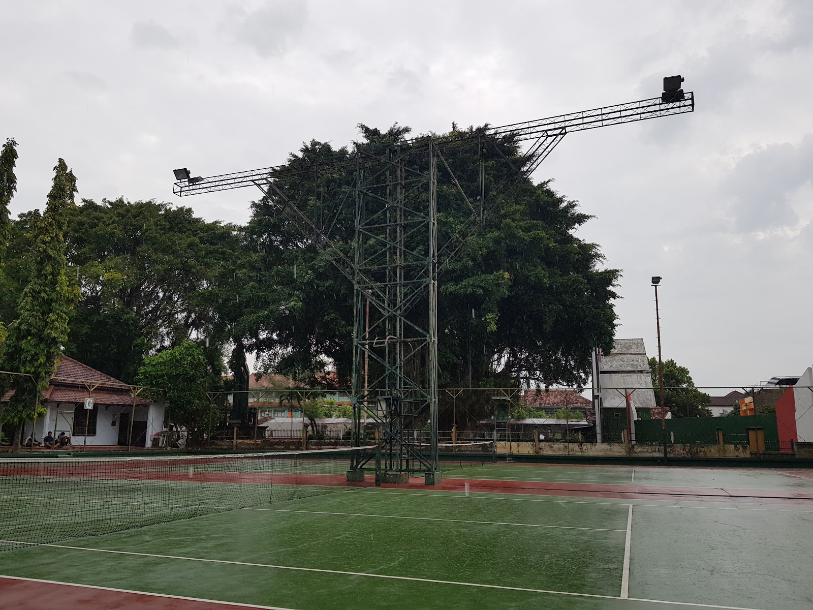 Lapangan Tenis Pelti Ponorogo