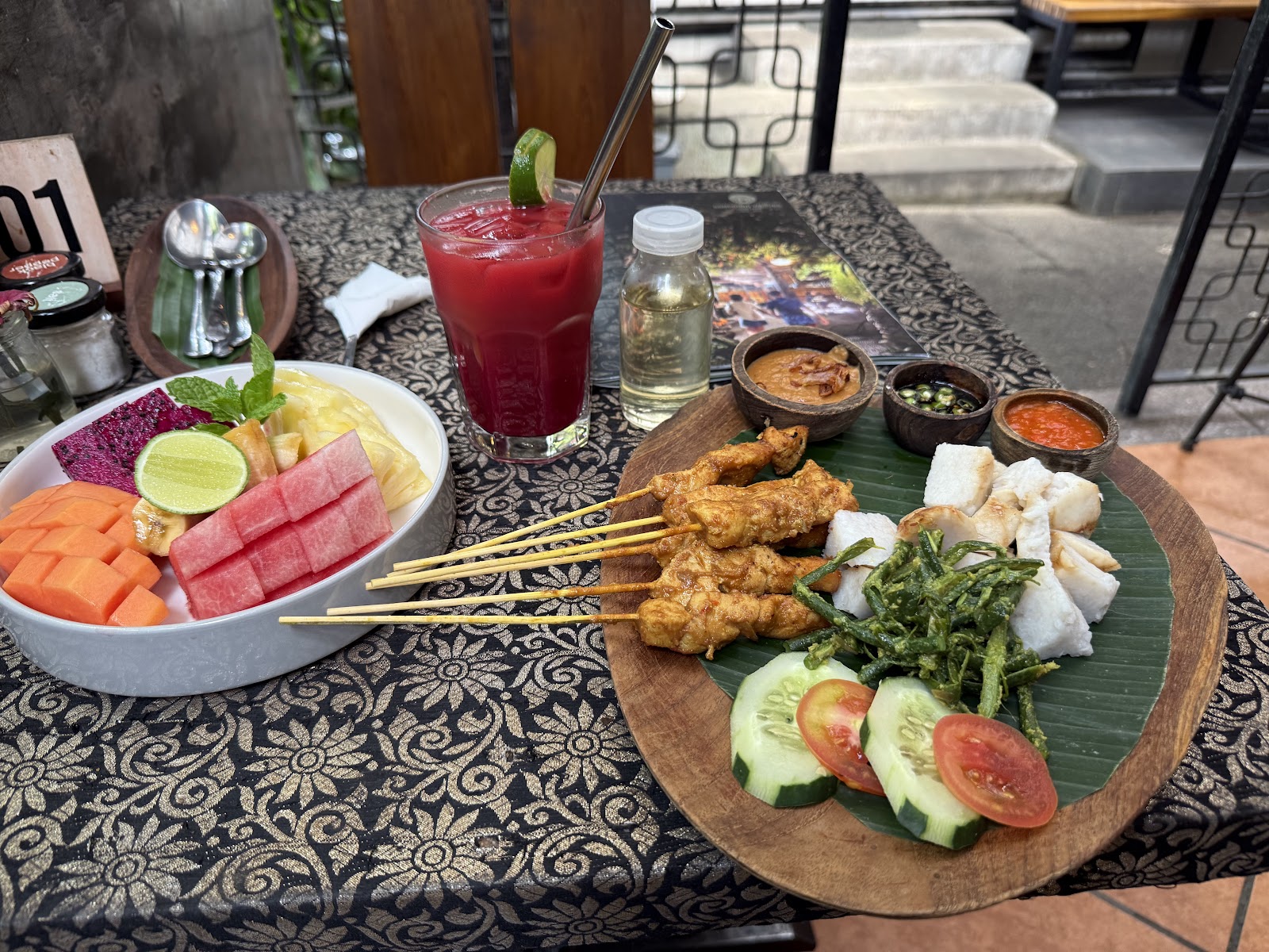 Compound Warung