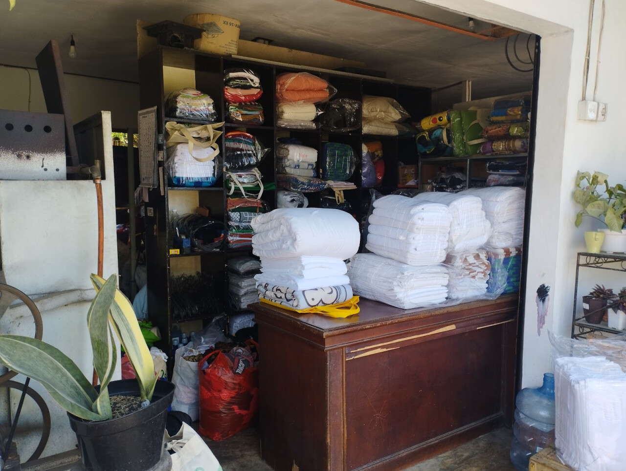 Laundry Express AMONG