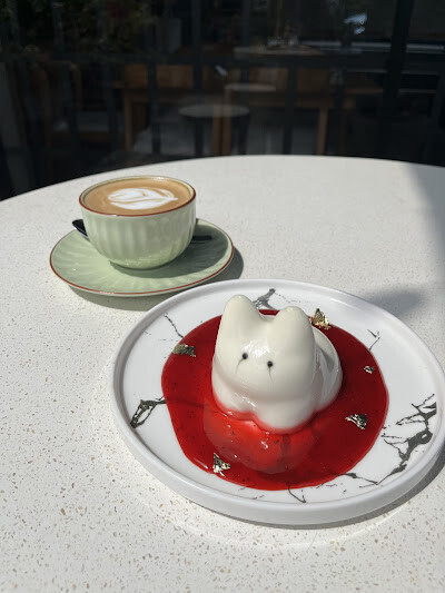 Husky Vape & Coffee