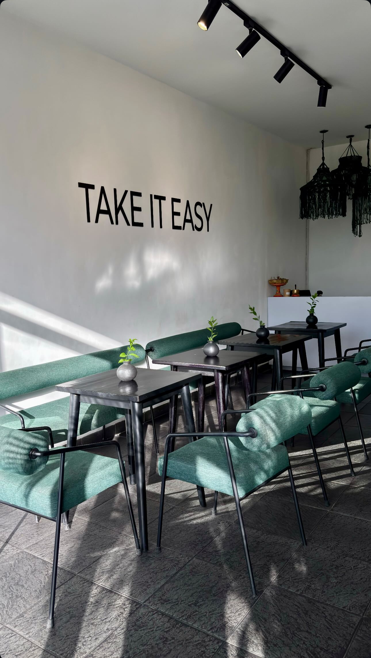 EASY CAFE (Букит - Унгасан)