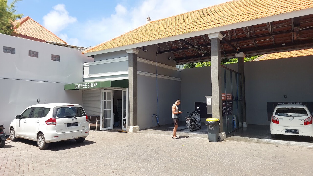 Self Car Wash