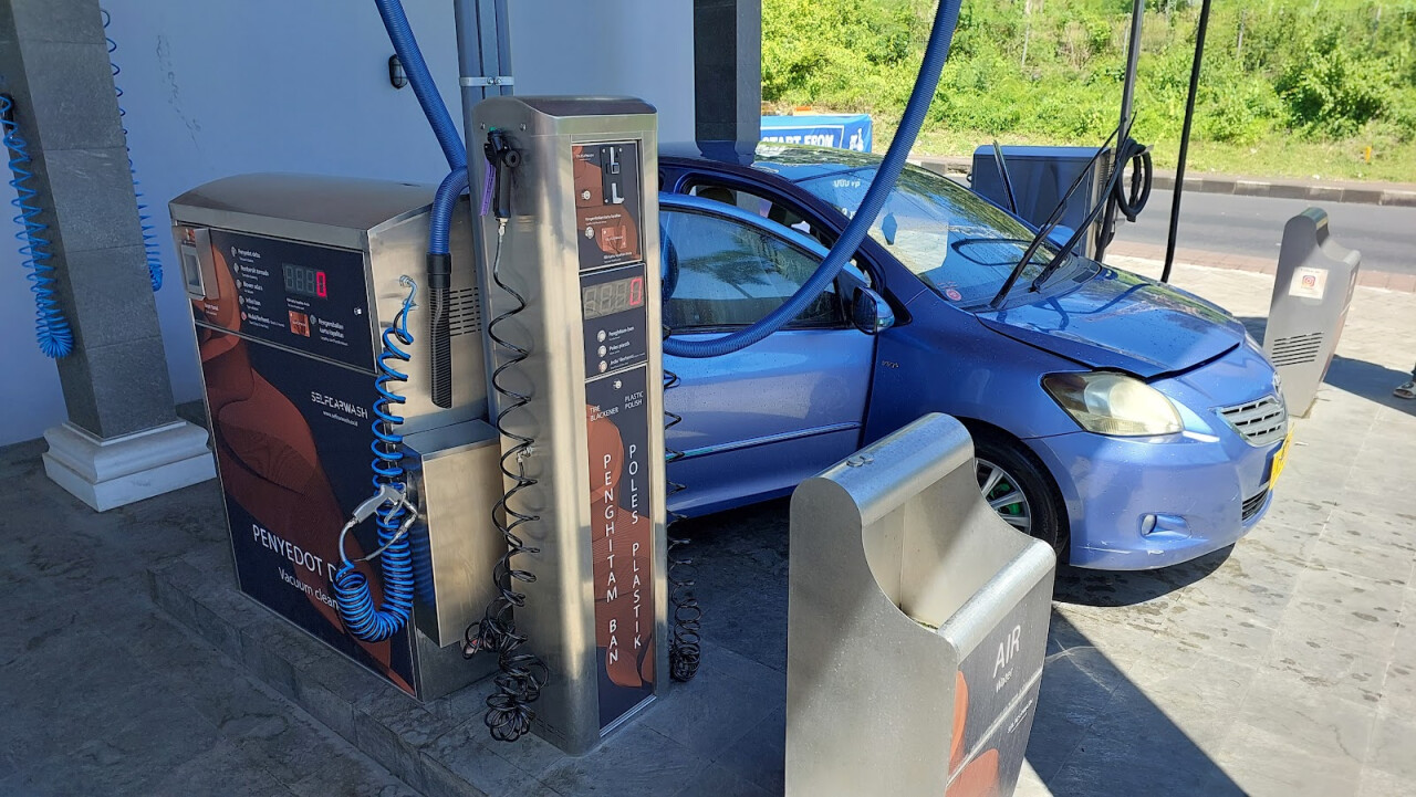 Self Car Wash