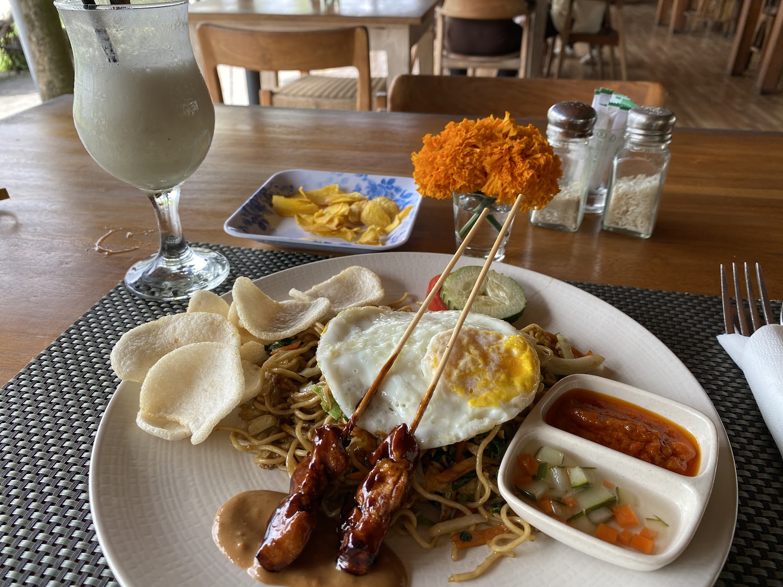 кафе Warung Bamboo 4