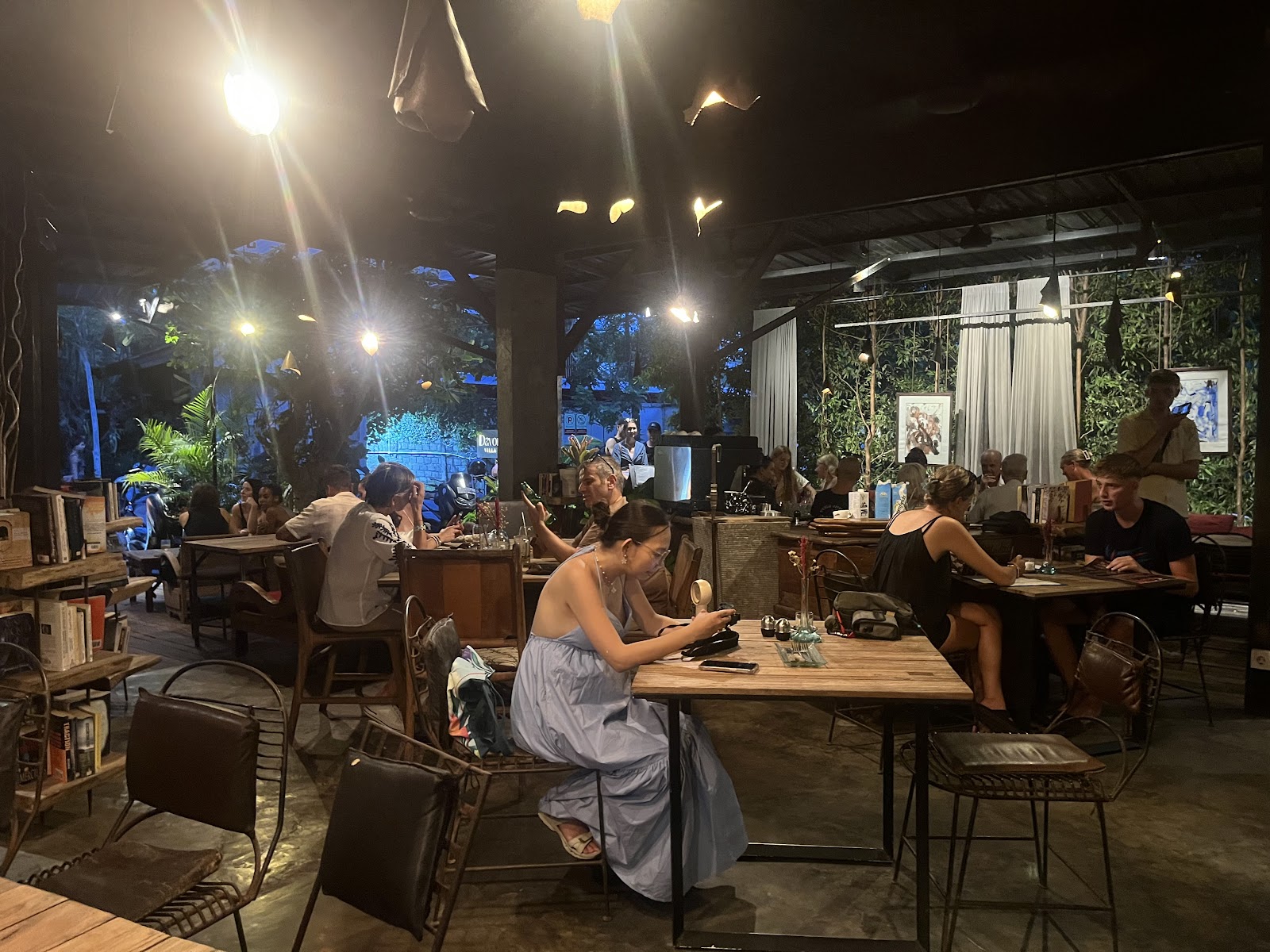 ресторан ARTE Canggu 4