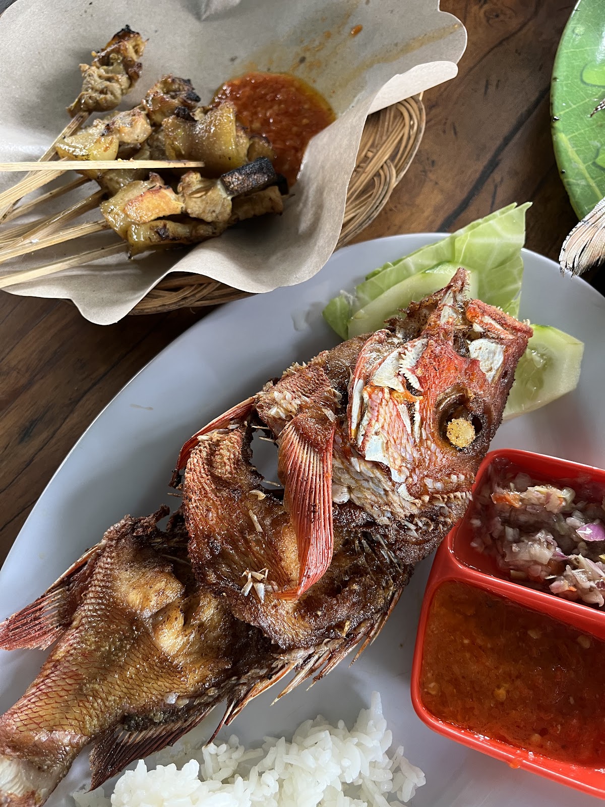кафе Warung Sari Asih Tuna Satay 3