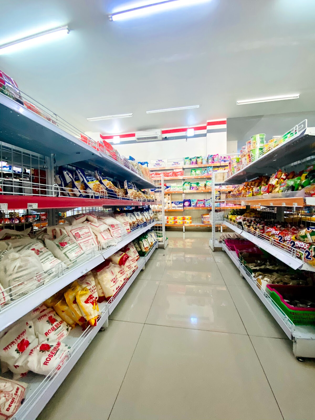 Solaluna Mart