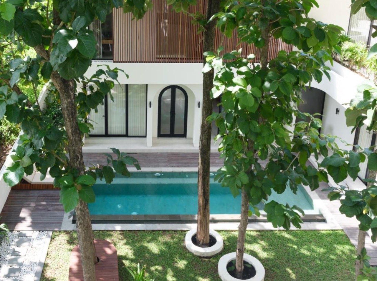 Вилла красивая с руффтопом, бингин Печату (улувату) 350м² 3 спальни