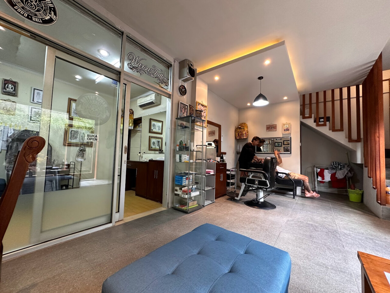 Warsa barbershop and tattoo
