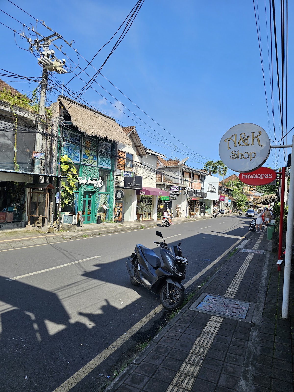 Warsa barbershop and tattoo