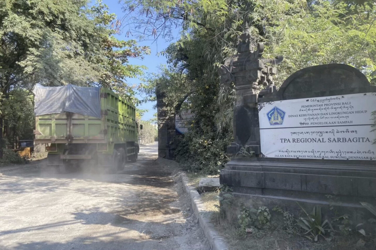 Крупнейший мусорный полигон Бали больше не принимает органику. Скоро его закроют навсегда