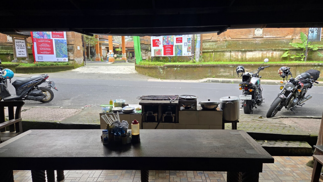 Naughty Nuri's Ubud