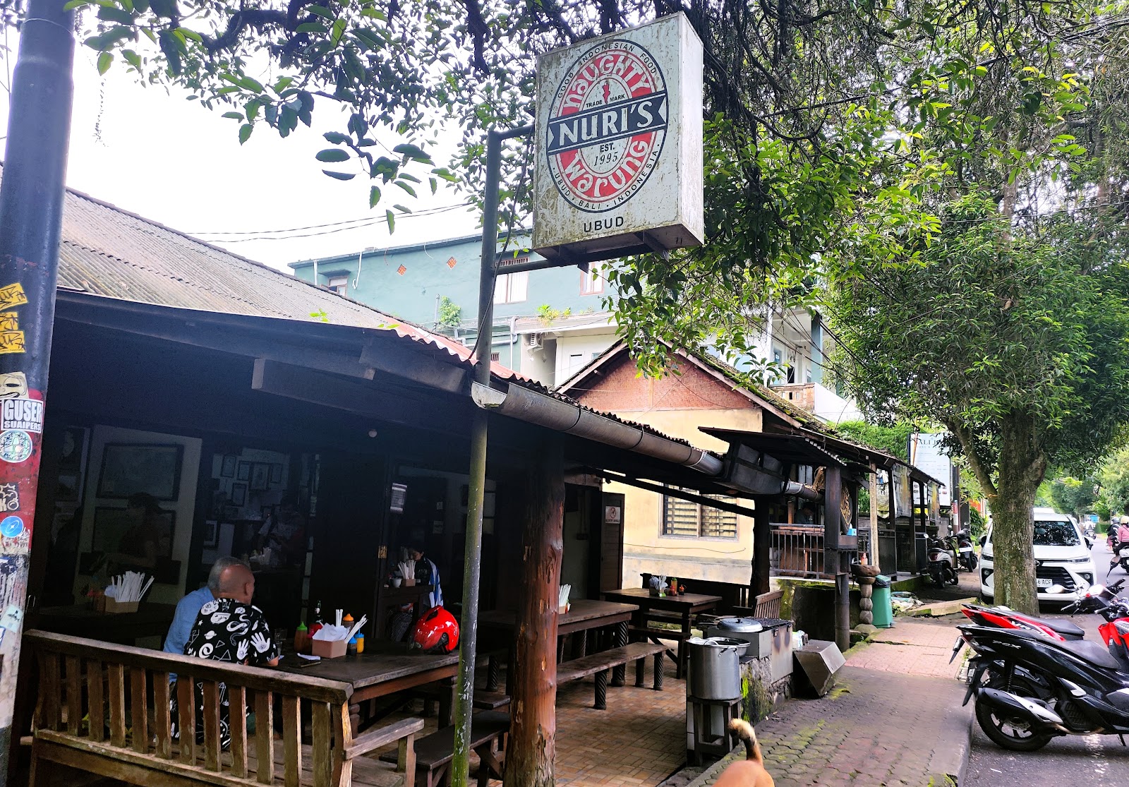 Naughty Nuri's Ubud